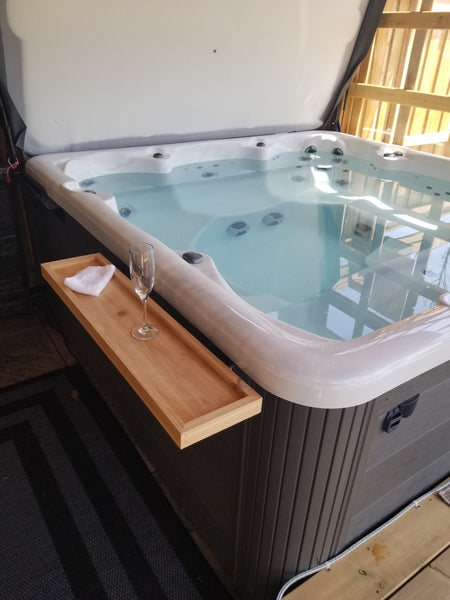 Hot Tub Table Features